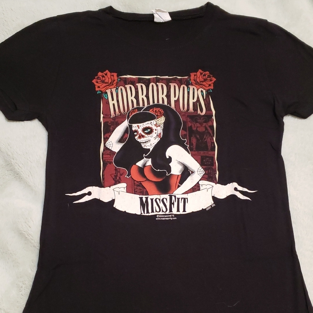 Bay Island Black Horror Pops Graphic Tee